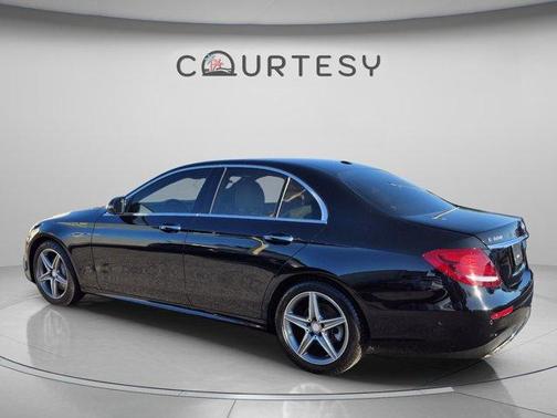 Obsidian Black Metallic 2017 Mercedes-Benz E-Class E 300