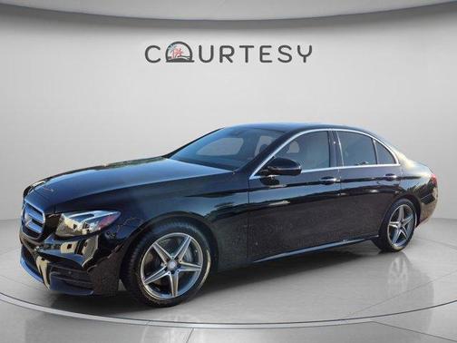 Obsidian Black Metallic 2017 Mercedes-Benz E-Class E 300