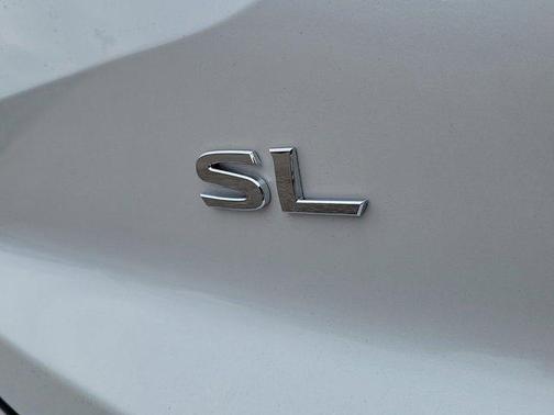 2025 Nissan Pathfinder SL FWD