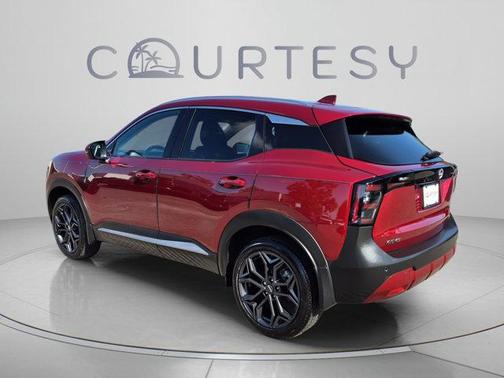 Scarlet Ember T 2025 Nissan Kicks SR