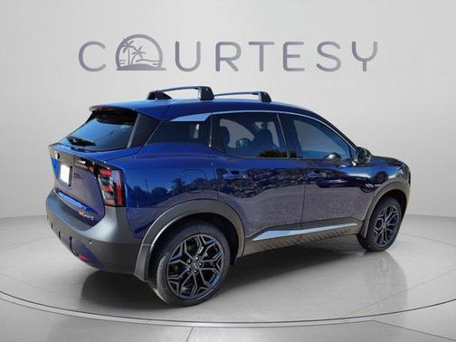 Deep Blue Pearl 2026 Nissan Kicks SR
