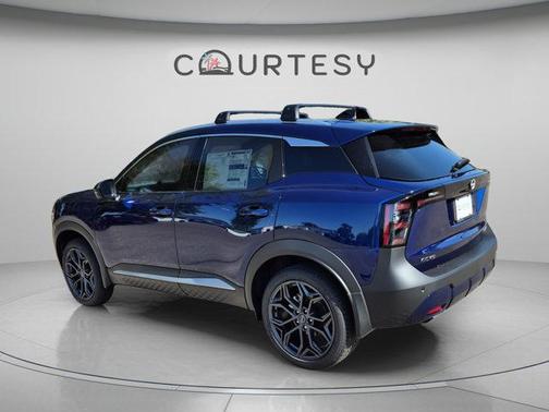 Deep Blue Pearl 2026 Nissan Kicks SR