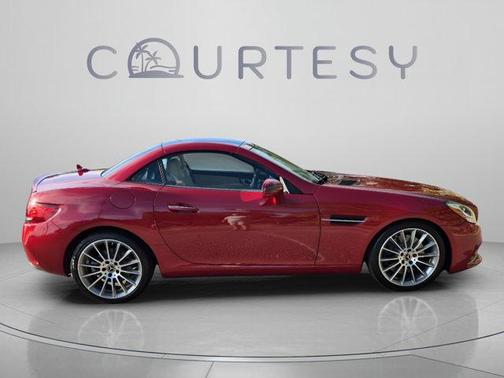 designo Patagonia Red Metallic 2020 Mercedes-Benz SLC 300 Base