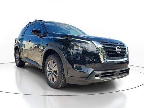 2025 Nissan Pathfinder SV FWD