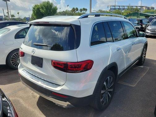 Polar White 2022 Mercedes-Benz GLB 250 Base