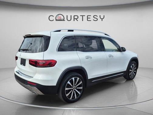 Polar White 2022 Mercedes-Benz GLB 250 Base