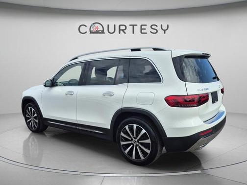 Polar White 2022 Mercedes-Benz GLB 250 Base