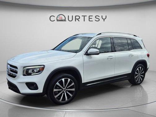 Polar White 2022 Mercedes-Benz GLB 250 Base