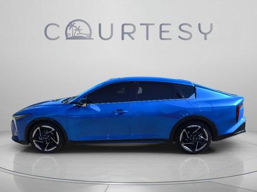 Wave Blue 2025 Kia K4 GT-Line