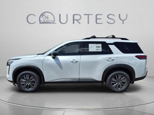 Everest White P 2026 Nissan Pathfinder SV