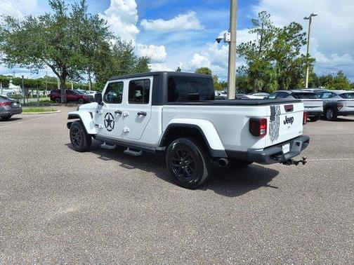 Bright White Clearcoat 2021 Jeep Gladiator Sport