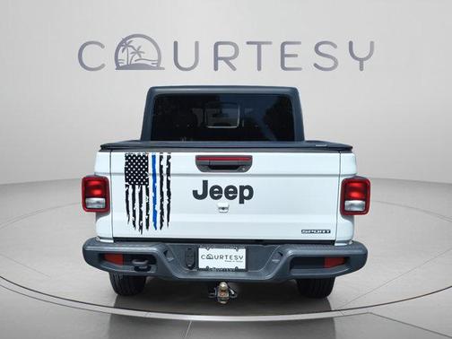 Bright White Clearcoat 2021 Jeep Gladiator Sport
