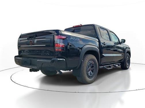 2025 Nissan Frontier PRO-X