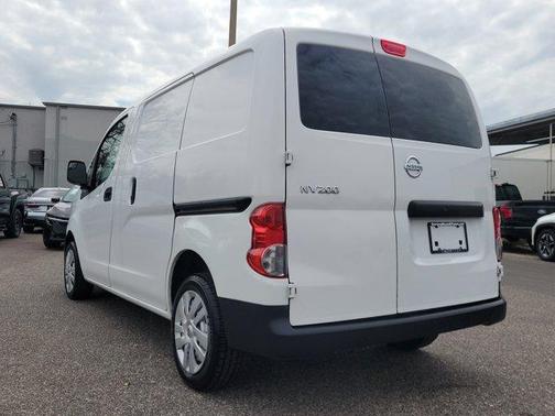 2017 Nissan NV200 S
