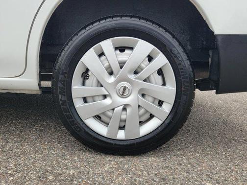 2017 Nissan NV200 S