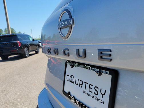2025 Nissan Rogue S