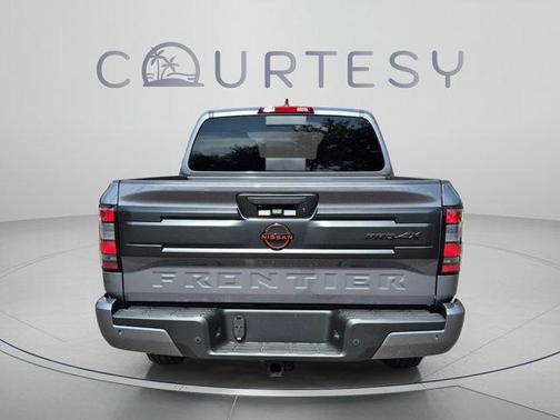 Gun Metallic 2026 Nissan Frontier PRO-4X