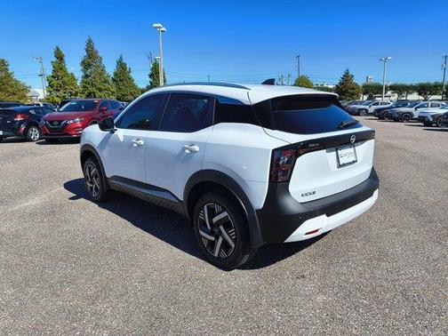 Fresh Powder 2026 Nissan Kicks SV