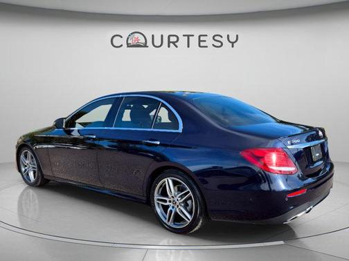 Lunar Blue Metallic 2017 Mercedes-Benz E-Class E 300