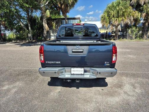Arctic Blue Metallic 2019 Nissan Frontier SV