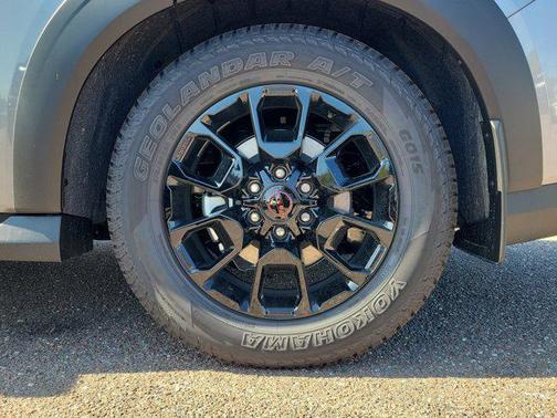 2025 Nissan Armada PRO-4X 4WD