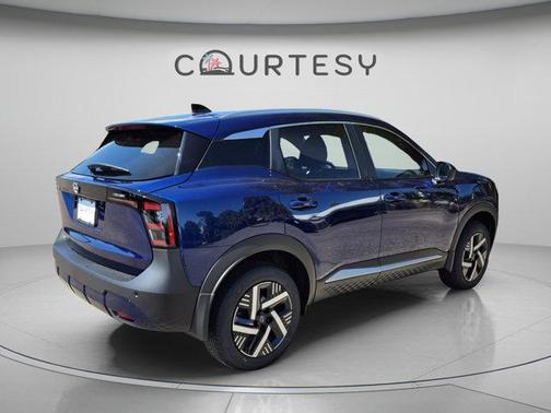 Deep Blue Pearl 2026 Nissan Kicks SV