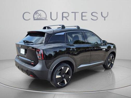Super Black 2026 Nissan Kicks SR