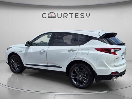 Lunar Silver Metallic 2023 Acura RDX A-Spec