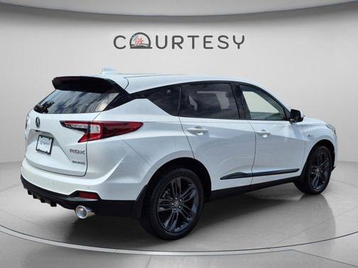 Lunar Silver Metallic 2023 Acura RDX A-Spec