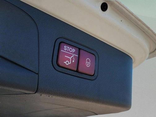 2019 Mercedes-Benz GLC 300 Base