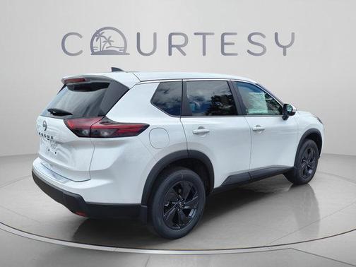 Everest White P 2026 Nissan Rogue SV