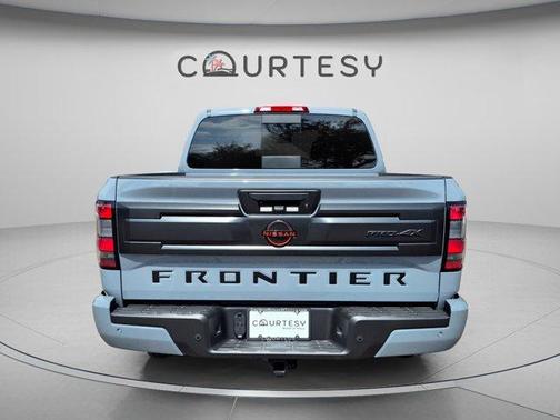 Boulder Gray Metallic 2026 Nissan Frontier PRO-4X