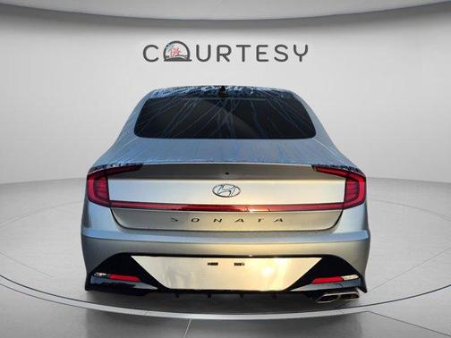 Shimmering Silver Pearl 2021 Hyundai SONATA SEL