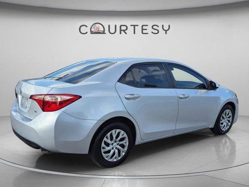 Classic Silver Metallic 2019 Toyota Corolla LE