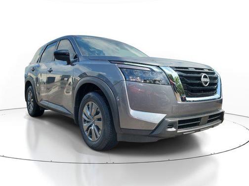 2025 Nissan Pathfinder S FWD