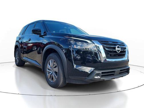 2025 Nissan Pathfinder S FWD