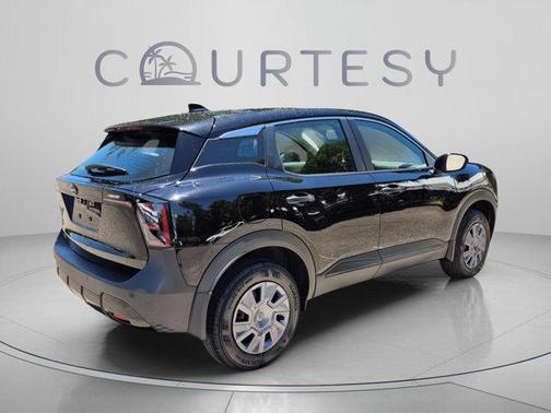 Super Black 2026 Nissan Kicks S