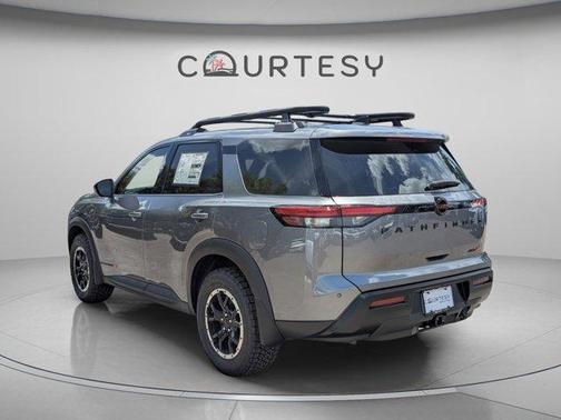Gun Metallic 2026 Nissan Pathfinder Rock Creek