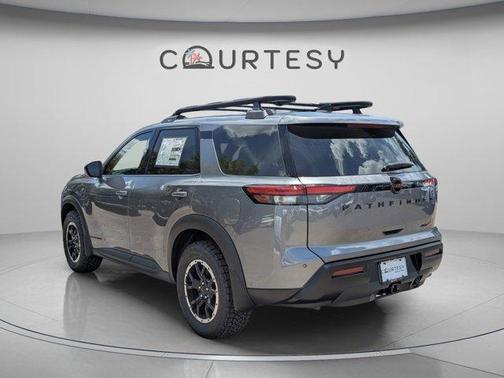 Gun Metallic 2026 Nissan Pathfinder Rock Creek