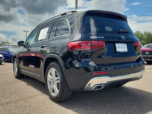 2023 Mercedes-Benz GLB 250 4MATIC