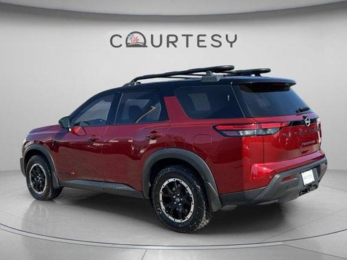 2 Tone Red / Black Roof 2023 Nissan Pathfinder Rock Creek