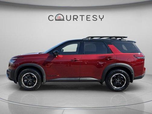 2 Tone Red / Black Roof 2023 Nissan Pathfinder Rock Creek
