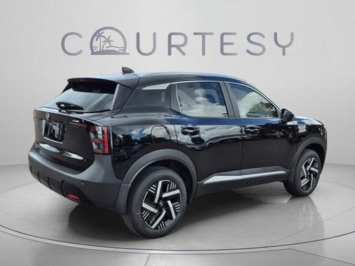 Super Black 2026 Nissan Kicks SV