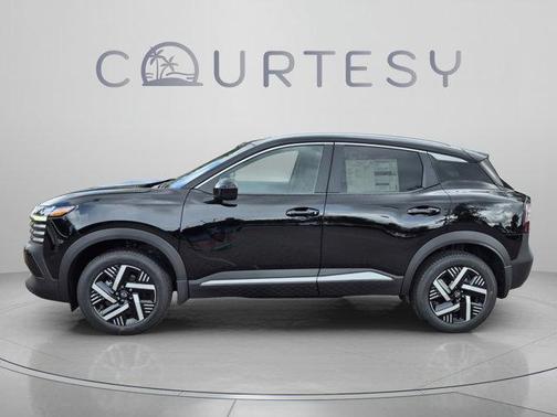 Super Black 2026 Nissan Kicks SV