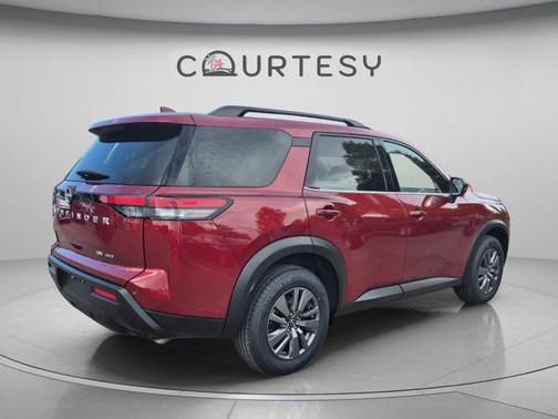 Scarlet Ember 2024 Nissan Pathfinder SV