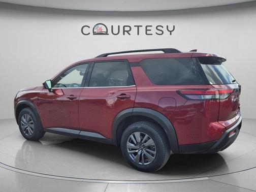 Scarlet Ember 2024 Nissan Pathfinder SV