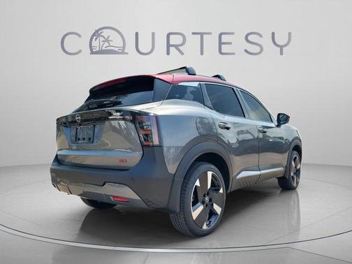 2t Gun Red Roof 2025 Nissan Kicks SR