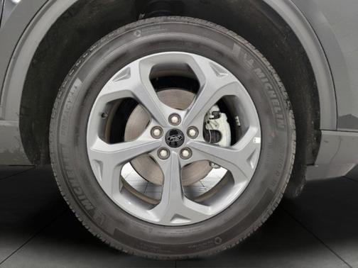 Agate Black Metallic 2025 Ford Escape ST-Line