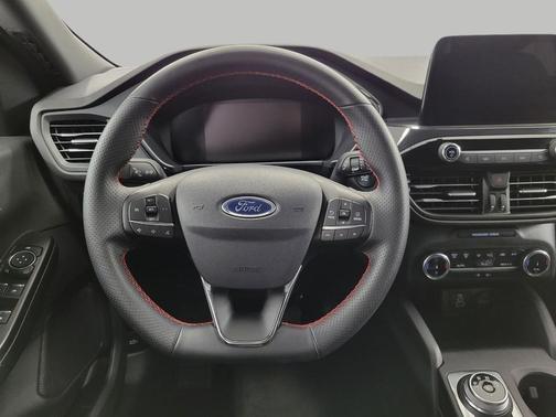 Agate Black Metallic 2025 Ford Escape ST-Line