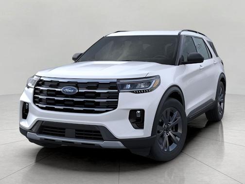 Star White Metallic Tri-Coat 2026 Ford Explorer Active